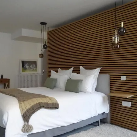 L'hotel Particulier - Bed and Breakfast 4*